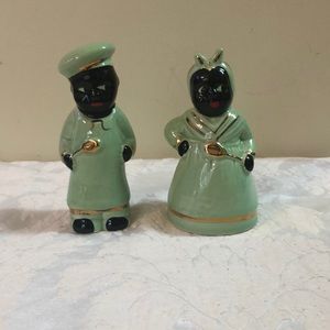 Vintage Salt & Pepper Shaker
